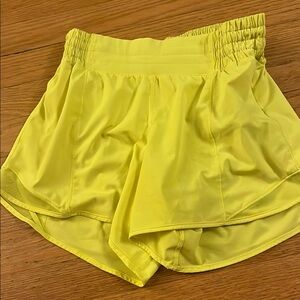 Lululemon Athletica Neon Yellow Hotty hits 4” HR